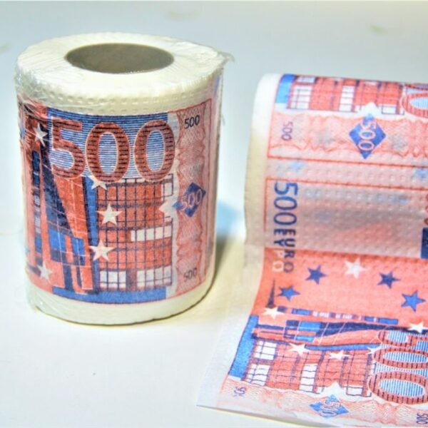 Funny toilet paper "500 Euro"